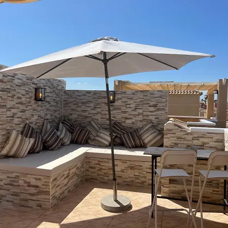 Casa Laguna