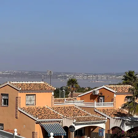 Casa Laguna