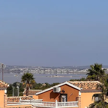 Casa Laguna Holiday home *