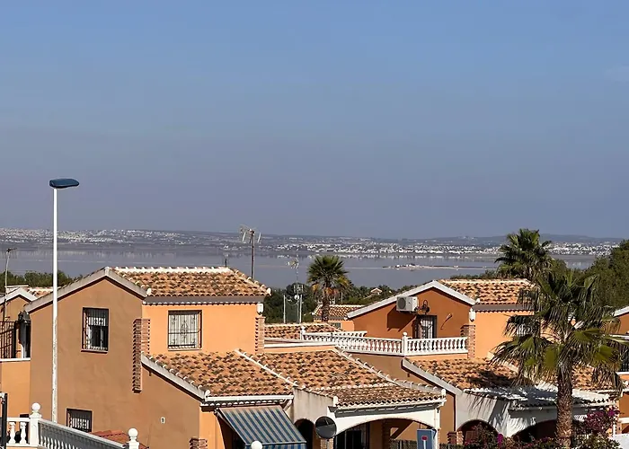 Casa Laguna